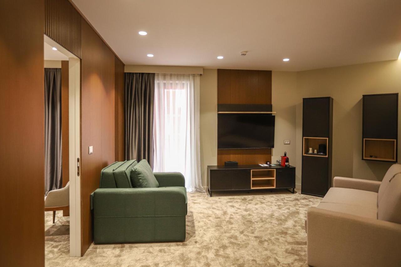 Urbanin Apartment & Hotel Tirana Exterior photo